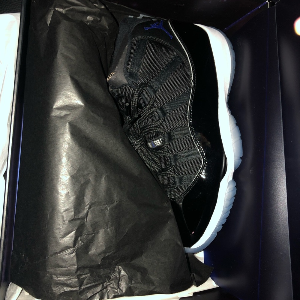 Shoes - Picture 3 of 3